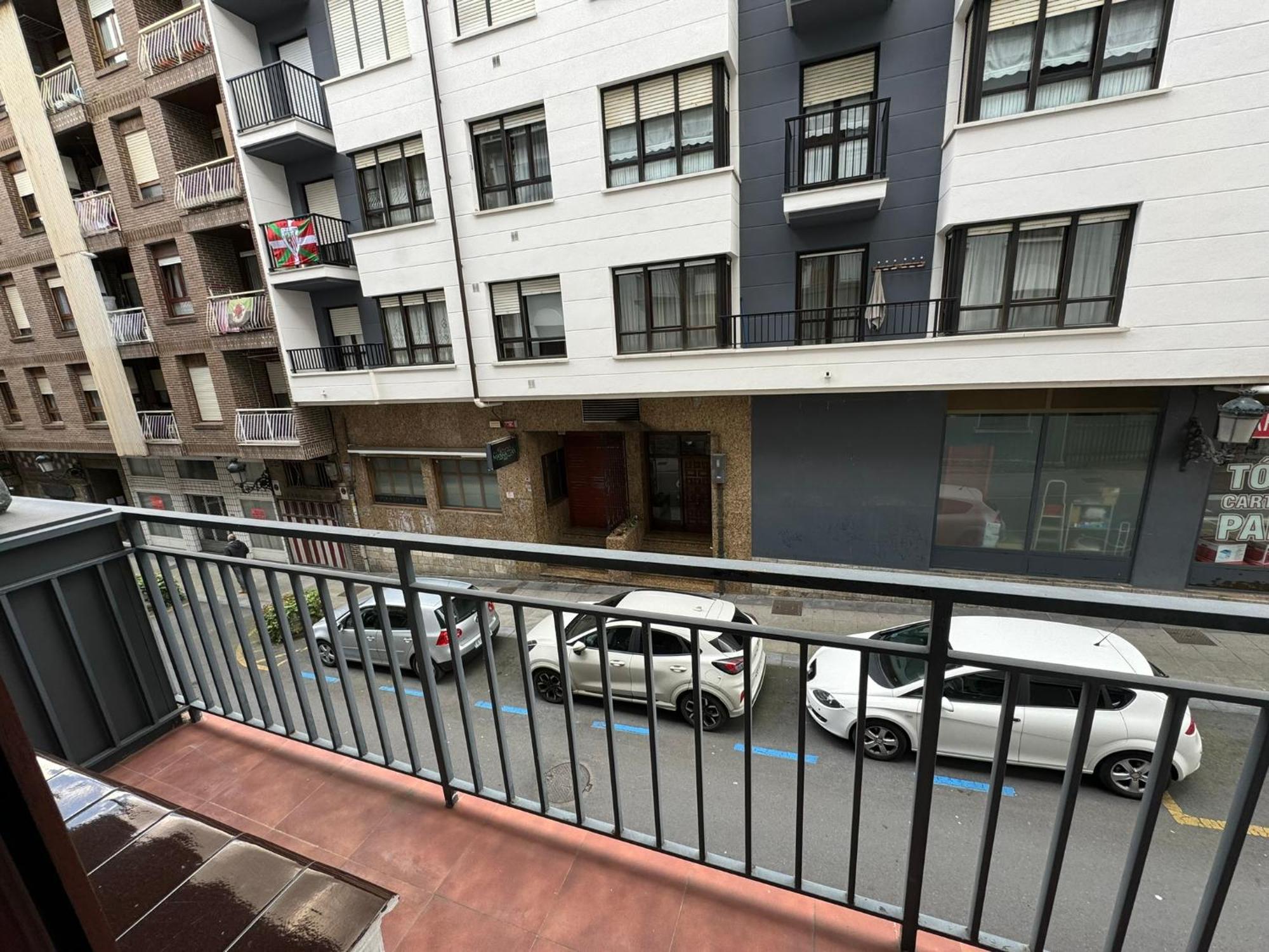 Byandreea Apartaments Etxebi Gernika Exterior foto